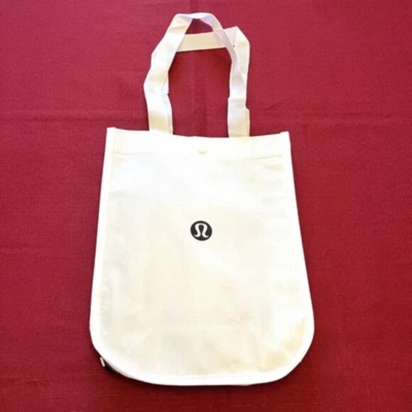 Lululemon White Reusable Lightweight Travel Tote Bag 12x9.5x4.5 Snap Closure - Picture 1 of 4